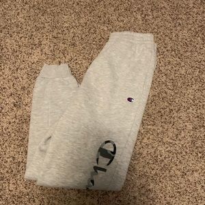 Grey champion sweats